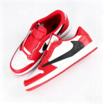 Travis Scott x Air Jordan 1 Low OG "Chicago" - Image 4